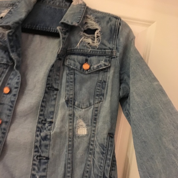 Blank NYC Distressed Jean Jacket | women’s size small - Picture 3 of 11